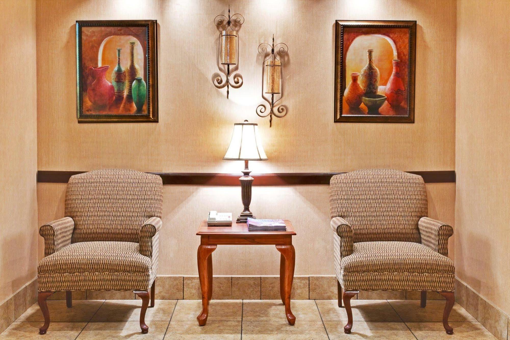 Holiday Inn Express Memphis Medical Center - Midtown By Ihg Bagian luar foto