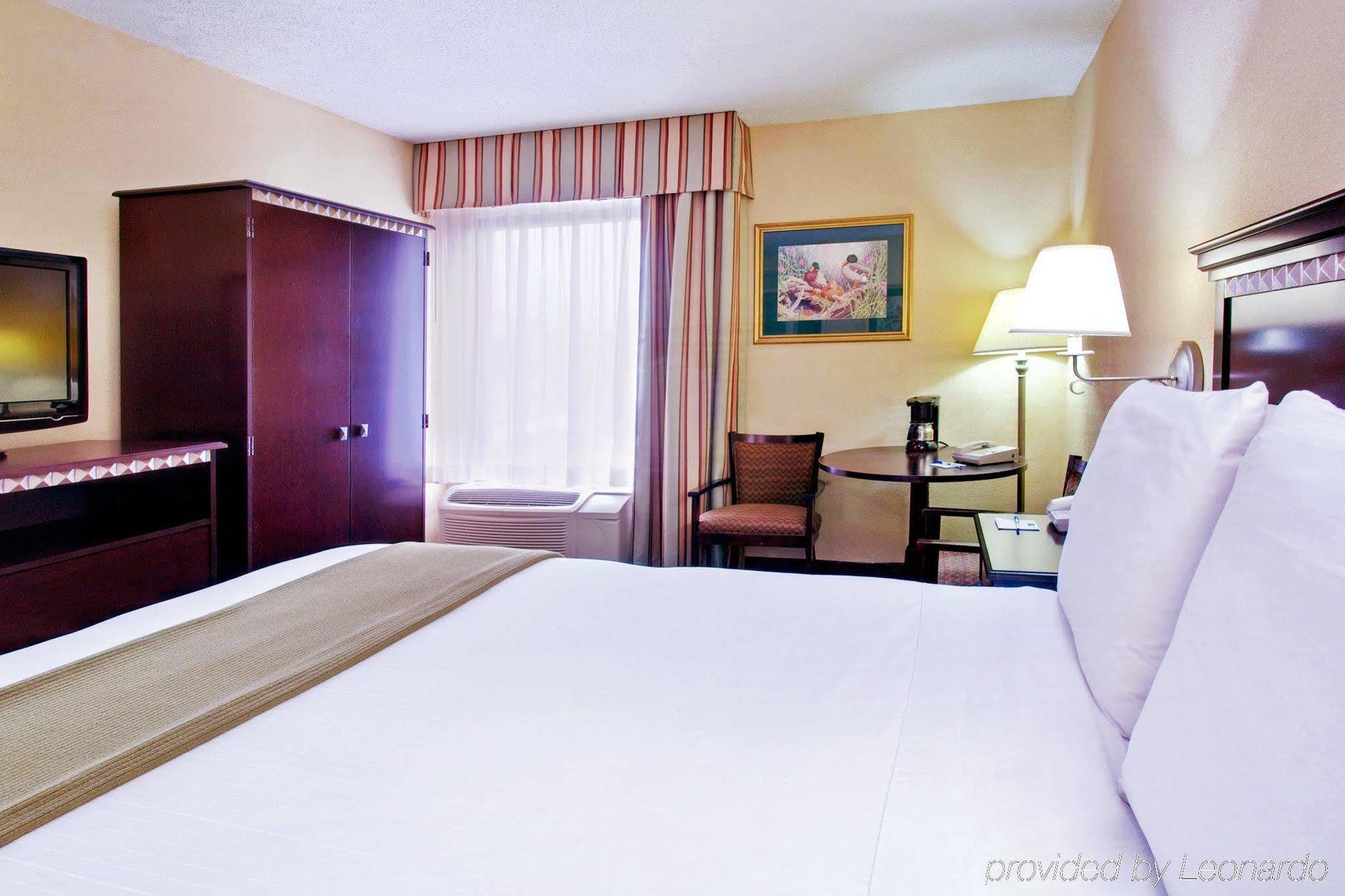 Holiday Inn Express Memphis Medical Center - Midtown By Ihg Ruang foto