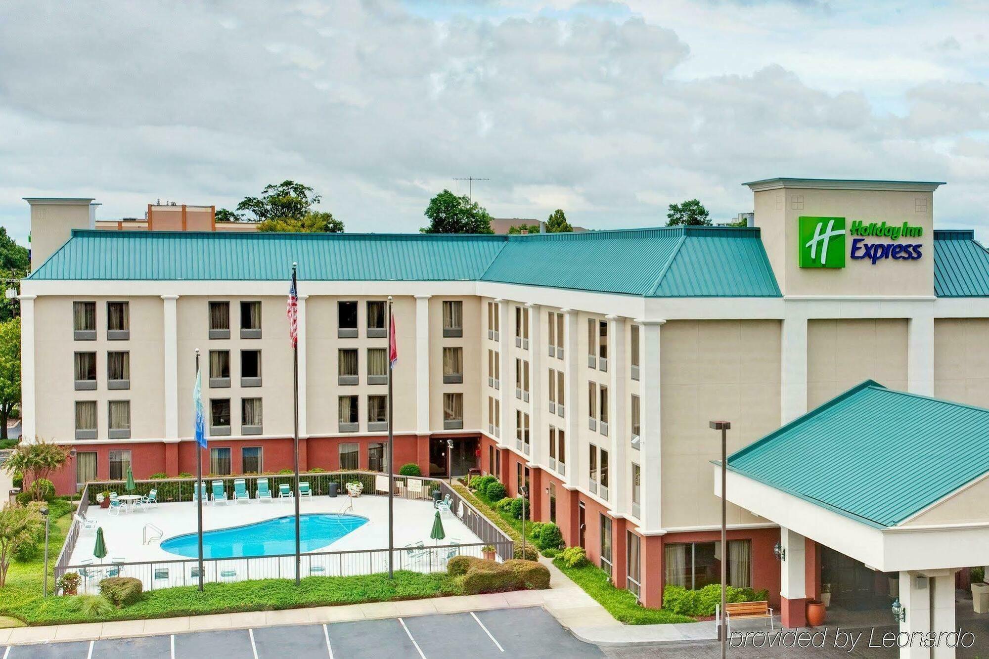 Holiday Inn Express Memphis Medical Center - Midtown By Ihg Bagian luar foto
